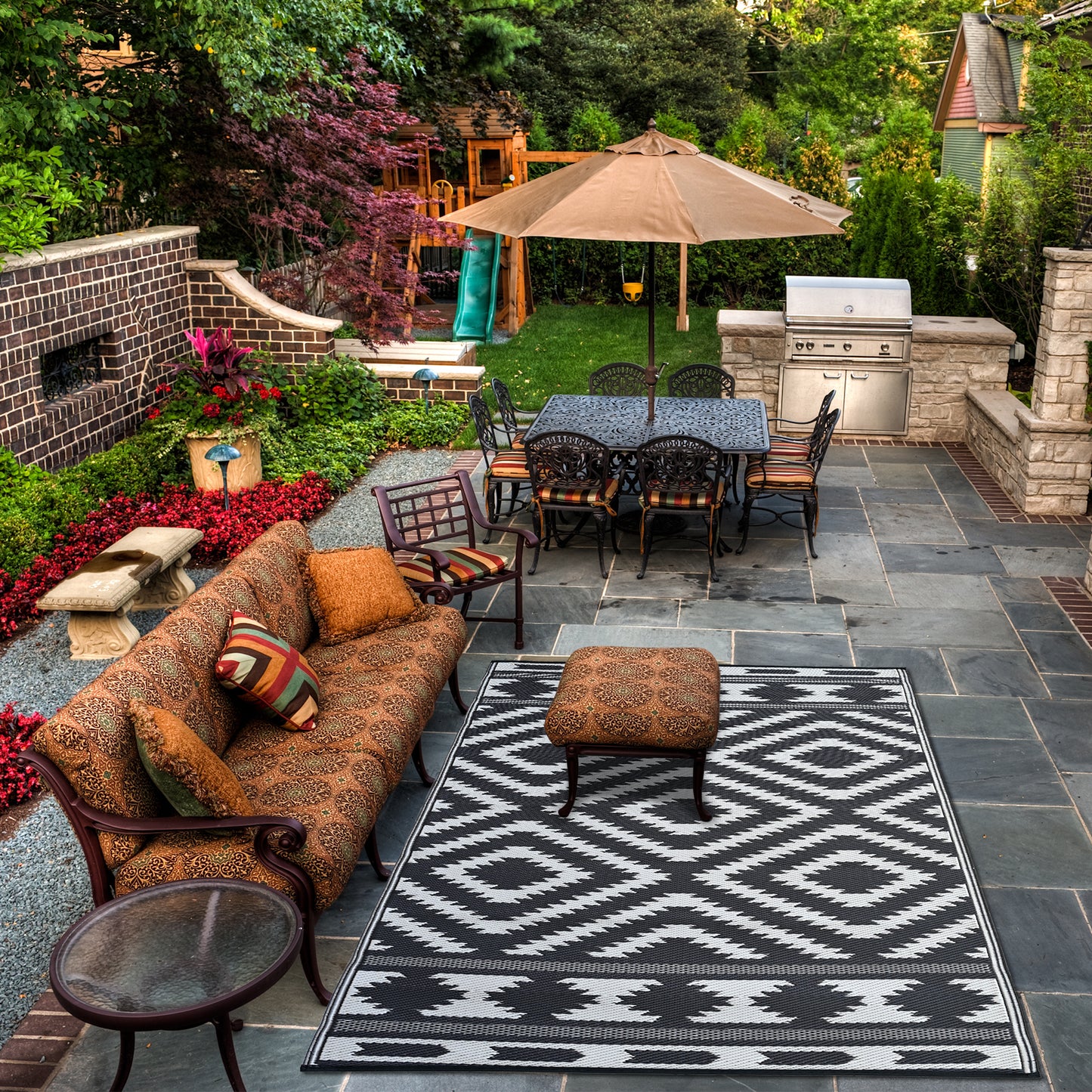 Tribal Indoor/Outdoor Patio Rug For Patio, Deck, Office, Living Room