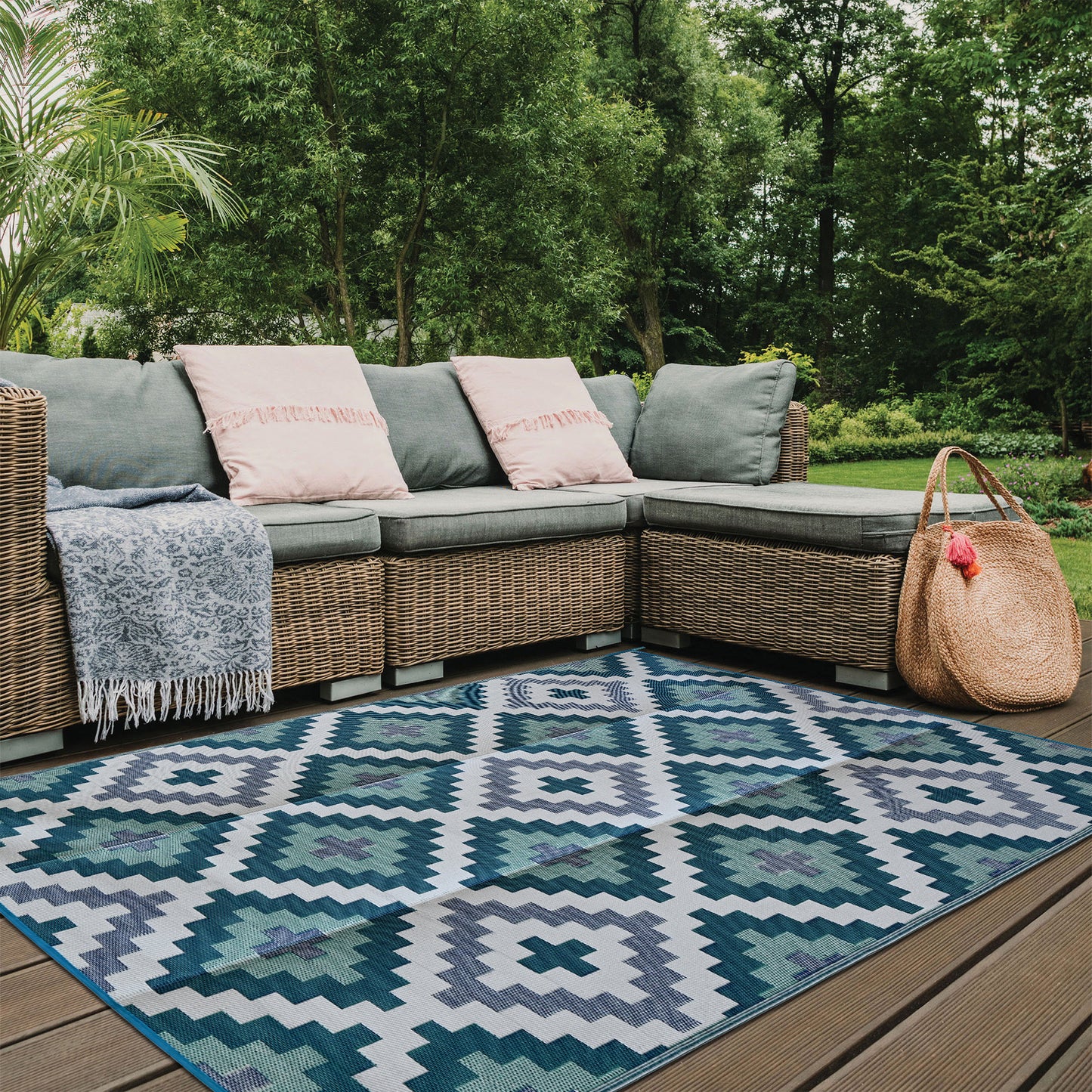 Kilim Indoor/Outdoor Patio Rug For Patio, Deck, Office, Living Rooms